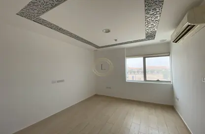 Office Space - Studio - 2 Bathrooms for rent in Al Yahar - Al Ain