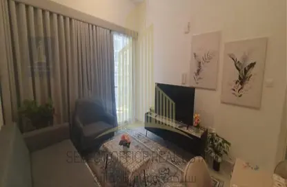 Living Room image for: Apartment - 1 Bedroom - 1 Bathroom for rent in Masdar City - Abu Dhabi, Image 1