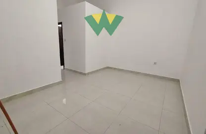 Apartment - 1 Bedroom - 1 Bathroom for rent in Baniyas East - Baniyas - Abu Dhabi
