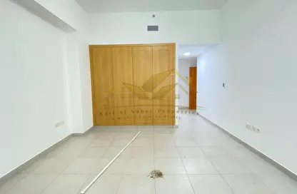 Apartment - 2 Bedrooms - 2 Bathrooms for rent in Blue Tower - Sheikh Zayed Road - Dubai