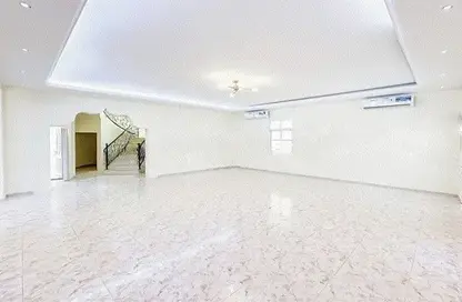 Villa - 5 Bedrooms - 6 Bathrooms for rent in Al Rahba - Al Muneera - Al Raha Beach - Abu Dhabi