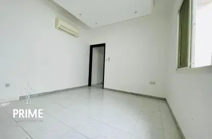 Apartment - Studio - 1 Bathroom for rent in Mushrif Gardens - Al Mushrif - Abu Dhabi