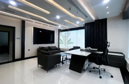 Office Space - Studio for sale in Oxford Tower - Business Bay - Dubai