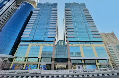 شقة - 2 غرف نوم - 2 حمامات للايجار في مركز الفردان - المجاز 3 - المجاز - الشارقة