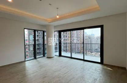 Apartment - 3 Bedrooms - 3 Bathrooms for sale in Central Park Building 1 - Central Park at City Walk - City Walk - Dubai