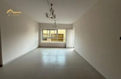 Apartment - 1 Bedroom - 2 Bathrooms for rent in Al Mahatta Building - Al Mahatta - Al Qasimia - Sharjah