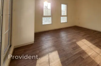 Villa - 2 Bedrooms - 3 Bathrooms for rent in Springs 3 - The Springs - Dubai