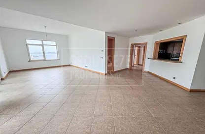 Apartment - 3 Bedrooms - 4 Bathrooms for sale in Al Sultana - Shoreline Apartments - Palm Jumeirah - Dubai