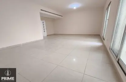 Apartment - 3 Bedrooms - 4 Bathrooms for rent in Delma Street - Al Mushrif - Abu Dhabi