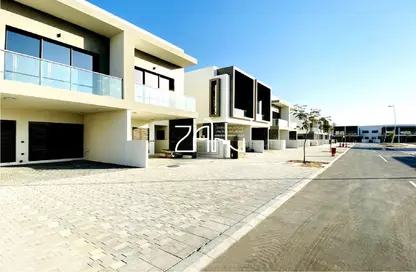 Townhouse - 4 Bedrooms - 5 Bathrooms for sale in The Cedars - Yas Acres - Yas Island - Abu Dhabi