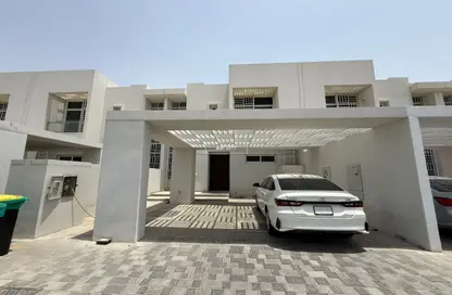 Townhouse - 3 Bedrooms - 4 Bathrooms for rent in Arabella Townhouses 1 - Arabella Townhouses - Mudon - Dubai