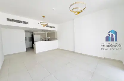 Apartment - 1 Bedroom - 2 Bathrooms for rent in Valoura Residence - Nad Al Sheba 1 - Nad Al Sheba - Dubai