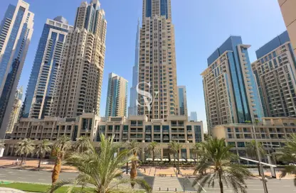 Apartment - 2 Bedrooms - 3 Bathrooms for rent in Claren Podium - Claren Towers - Downtown Dubai - Dubai