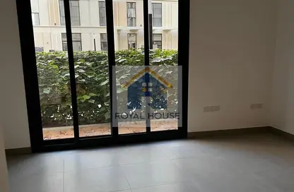 شقة - 2 غرف نوم - 2 حمامات للبيع في الممشى - مويلح - الشارقة
