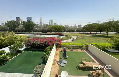 Villa - 2 Bedrooms - 2 Bathrooms for rent in Springs 8 - The Springs - Dubai
