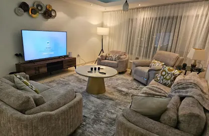 Apartment - 3 Bedrooms - 3 Bathrooms for rent in Blue Tower - Al Majaz 3 - Al Majaz - Sharjah