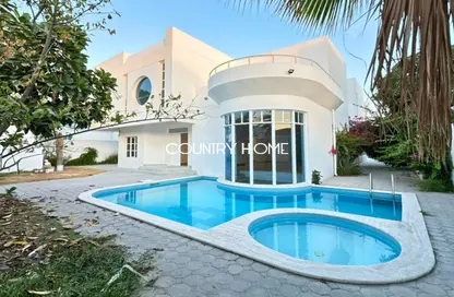 Villa - 5 Bedrooms - 6 Bathrooms for rent in Jumeirah 1 Villas - Jumeirah 1 - Jumeirah - Dubai