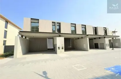 Townhouse - 3 Bedrooms - 4 Bathrooms for rent in Nad Al Sheba Gardens 2 - Nad Al Sheba Gardens - Nad Al Sheba - Dubai