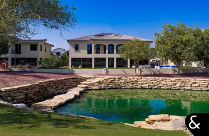 فيلا - 6 غرف نوم - 8 حمامات للبيع في شلالات الراحة - منطقة الجولف بالجميرا - دبي فيلا - 6 غرف نوم - 8 حمامات للبيع في شلالات الراحة - منطقة الجولف بالجميرا - دبي