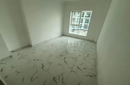 Apartment - Studio - 1 Bathroom for rent in Oasis Tower - Al Rashidiya 1 - Al Rashidiya - Ajman