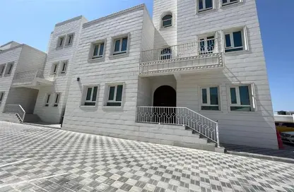 Outdoor Building image for: Apartment - 2 Bedrooms - 2 Bathrooms for rent in Khalifa City A - Khalifa City - Abu Dhabi, Image 1