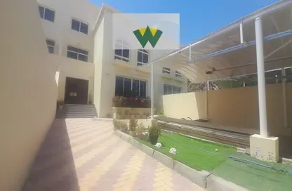 فيلا - 4 غرف نوم - 6 حمامات للايجار في مدينة خليفة ب - مدينة خليفة - أبوظبي