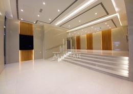 Apartment - 3 bedrooms - 5 bathrooms for rent in Baynuna Tower 1 - Corniche Road - Abu Dhabi