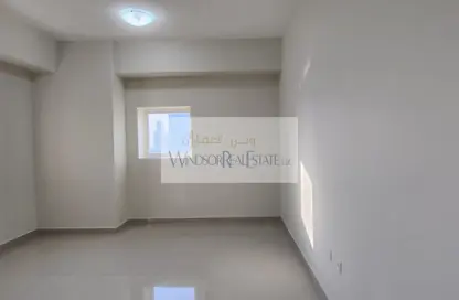 شقة - 2 غرف نوم - 3 حمامات للايجار في بروفايل ريزيدنس - مدينة دبي الرياضية - دبي