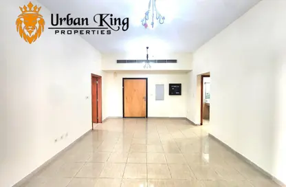 شقة - غرفة نوم - 2 حمامات للايجار في عود ميثاء - بر دبي - دبي