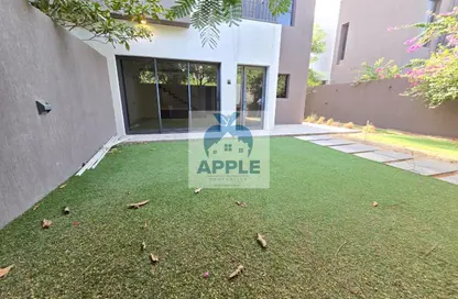 شقة - 3 غرف نوم - 5 حمامات للبيع في سراب 2 - الجادة - الشارقة