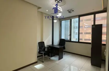 Office Space - Studio - 6 Bathrooms for rent in Dar Al Salam Building - Corniche Road - Abu Dhabi Office Space - Studio - 6 Bathrooms for rent in Dar Al Salam Building - Corniche Road - Abu Dhabi