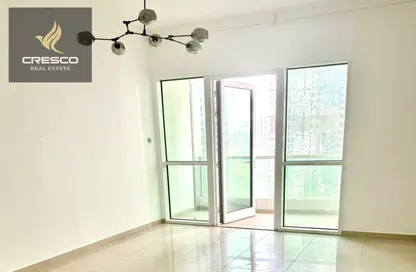 Apartment - 1 Bedroom - 2 Bathrooms for sale in Marina Pinnacle - Dubai Marina - Dubai