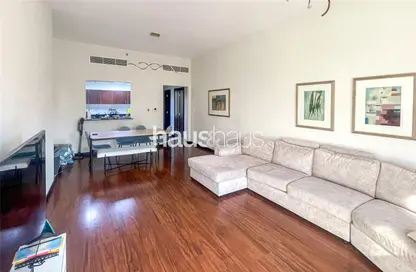 Apartment - 1 Bedroom - 2 Bathrooms for rent in Green Lakes Towers - JLT Cluster S - Jumeirah Lake Towers - Dubai
