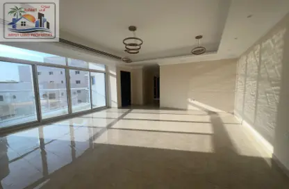 Apartment - 3 Bedrooms - 3 Bathrooms for rent in Al Mina Building - Al Rawda 2 - Al Rawda - Ajman
