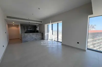 Apartment - 2 Bedrooms - 2 Bathrooms for rent in Golf Gate - DAMAC Hills - Dubai
