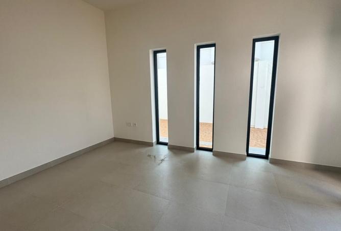 16070600 - Property Image 2