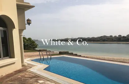 Villa - 4 Bedrooms - 5 Bathrooms for rent in Garden Homes Frond D - Garden Homes - Palm Jumeirah - Dubai