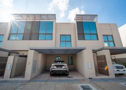 Outdoor Building image for: Townhouse - 4 bedrooms - 5 bathrooms for sale in Grand Views - Meydan Gated Community - Meydan - Dubai, Image 1