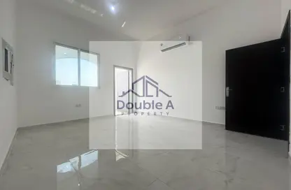 Apartment - 3 Bedrooms - 3 Bathrooms for rent in Madinat Al Riyad - Abu Dhabi
