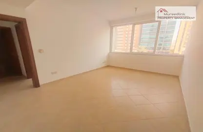 Empty Room image for: Apartment - 1 Bedroom - 1 Bathroom for rent in Al Wahda Street - Al Wahda - Abu Dhabi, Image 1