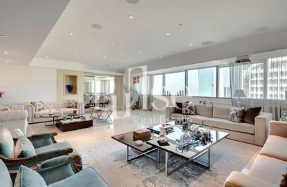 Apartment - 4 Bedrooms - 5 Bathrooms for rent in Jumeirah Living - World Trade Centre Residence - World Trade Center - Dubai