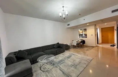 شقة - غرفة نوم - 2 حمامات للايجار في ماي رزدنس - قرية الجميرا سركل - دبي