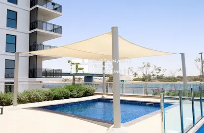 Pool image for: Apartment - 1 Bedroom - 1 Bathroom for rent in Waters Edge - Yas Island - Abu Dhabi, Image 1
