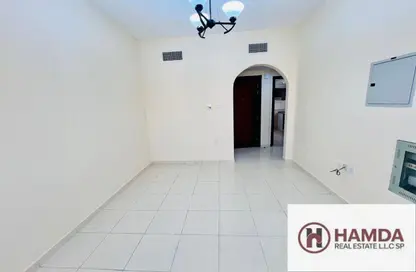 Apartment - 1 Bedroom - 2 Bathrooms for rent in Muwailih Building - Muwaileh - Sharjah