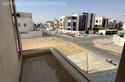 فيلا - 6 غرف نوم - 6 حمامات للايجار في أبراج الياسمين - جاردن سيتي - عجمان