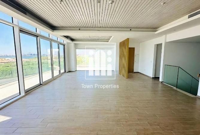 16040999 - صورة العقار 3