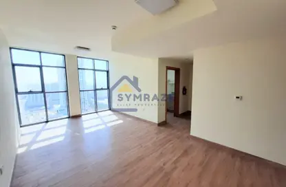 Apartment - 1 Bedroom - 2 Bathrooms for rent in Vertmont Tower - Jumeirah Village Circle - Dubai