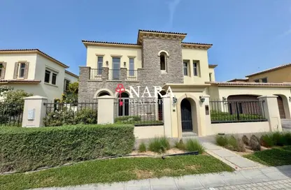 فيلا - 5 غرف نوم - 6 حمامات للايجار في فلل سعديات بيتش - شاطئ السعديات - جزيرة السعديات - أبوظبي