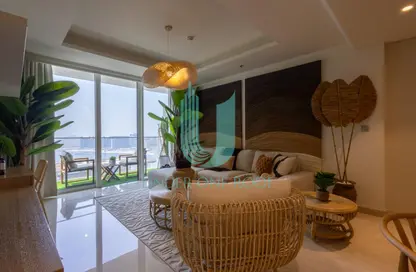 Apartment - 1 Bedroom - 1 Bathroom for sale in Palace Beach Residence - EMAAR Beachfront - Dubai Harbour - Dubai
