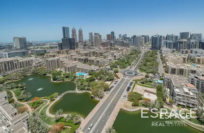 Apartment - 2 Bedrooms - 3 Bathrooms for rent in The Links West Tower - The Links - The Views - Dubai
